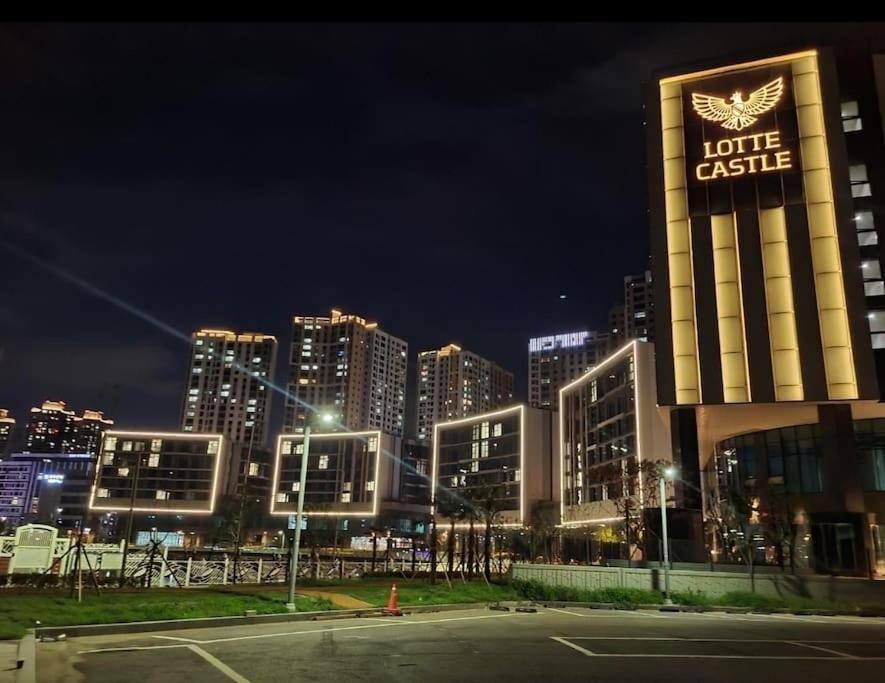 The Castle Ocean Suite Yeosu Exterior photo